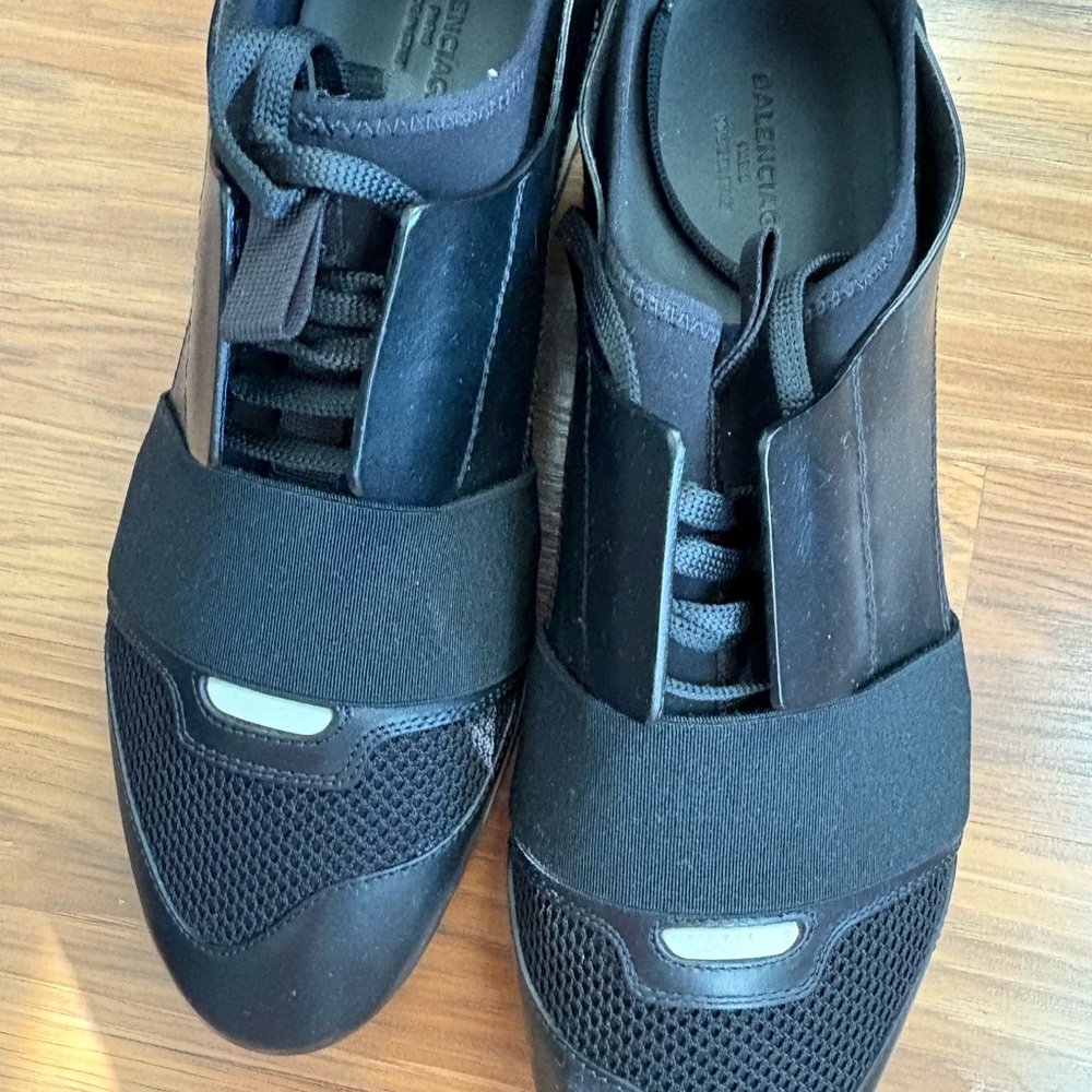 Balenciaga Black Sneakers with Slip-On Design and Elastic Lacing